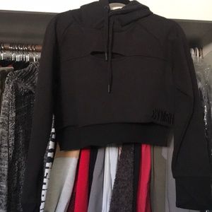 Gymshark crop black sweater- Never Worn